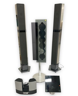 Lot 23 - BANG AND OLUFSEN HI-FI INC BEOSOUND 9000.