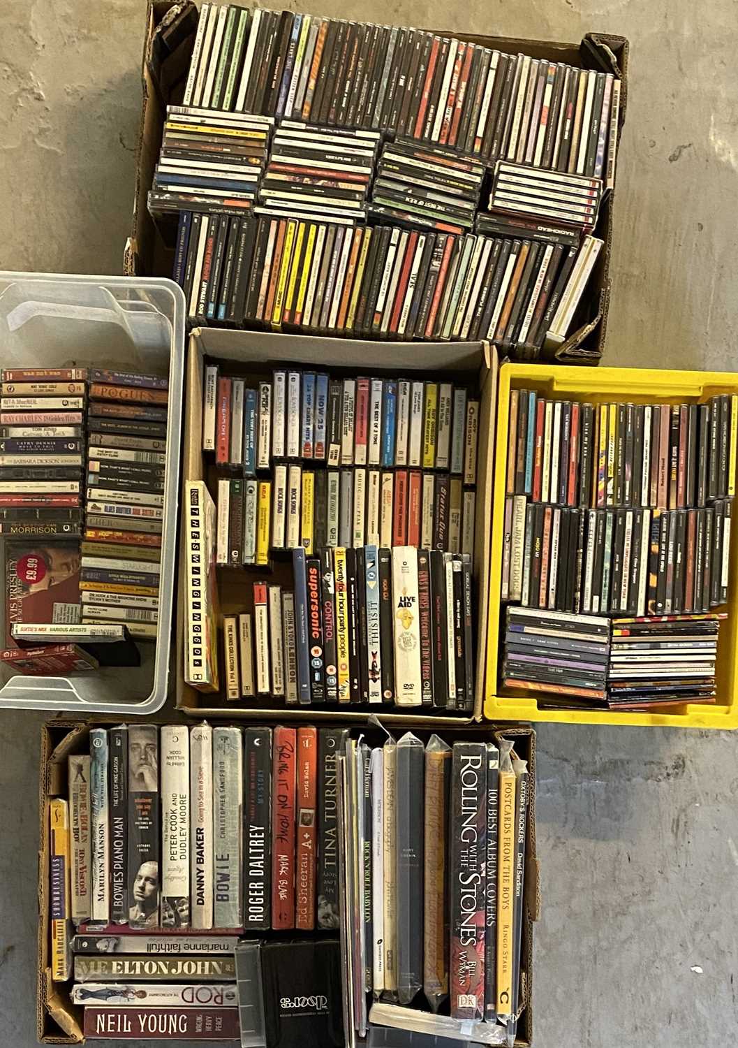 Lot 1069 - CD / CASSETTE / DVDs / BOOKS (CLASSIC ROCK & POP) COLLECTION