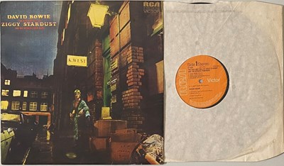 Lot 1013 - DAVID BOWIE/ T REX - LP COLLECTION
