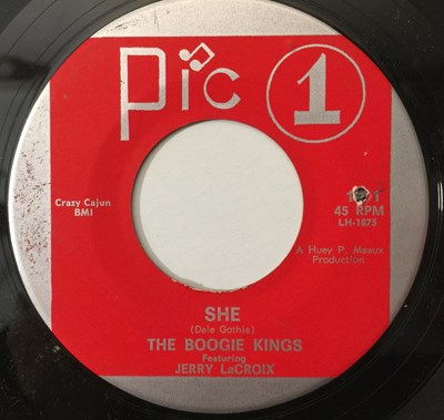 Lot 101 - THE BOOGIE KINGS - THE BAND DOLL / SHE (PIC 1 - 121)