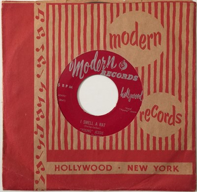 Lot 37 - 'YOUNG' JESSIE - I SMELL A RAT / LONESOME DESERT (45X921)