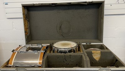 Lot 46 - STRAWBERRY STUDIOS - STRAWBERRY RENTALS COLLECTION - DRUM KIT IN FLIGHT CASE.