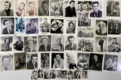 Lot 264 - COUNTRY / ROCK AND ROLL MUSIC STARS - SIGNED PROMO PHOTOS / POSTCARDS.