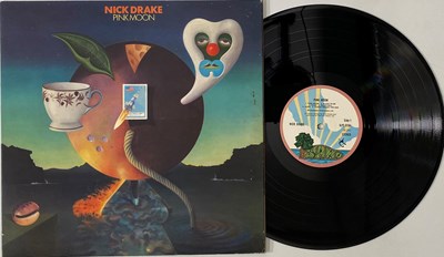Lot 739 - NICK DRAKE - PINK MOON LP (UK PINK-RIM ORIGINAL - ISLAND ILPS 9184)