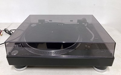 Lot 92 - PIONEER DJ PLX-500 DIRECT DRIVE TURNTABLE.