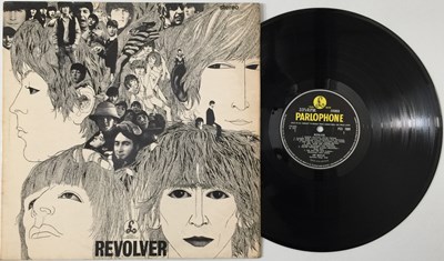 Lot 689 - THE BEATLES - REVOLVER LP (ORIGINAL UK STEREO COPY - PCS 7009)