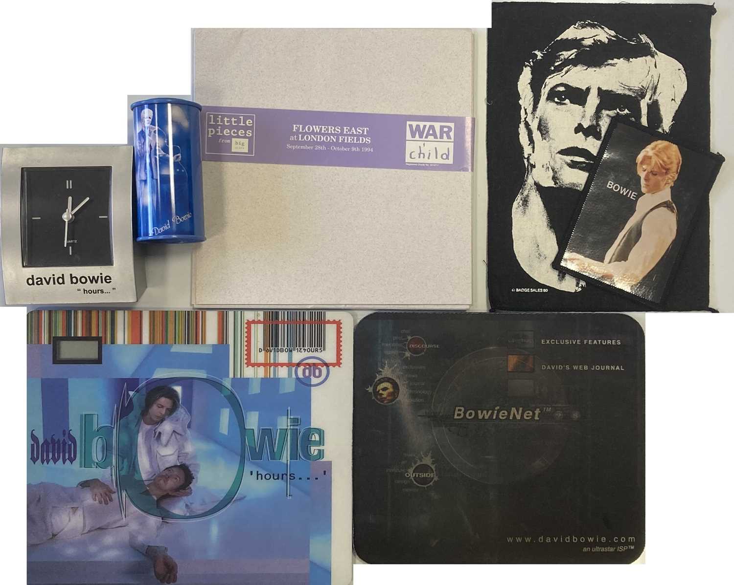 Lot 243 - DAVID BOWIE PROMO ITEMS.