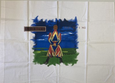Lot 243 - DAVID BOWIE PROMO ITEMS.