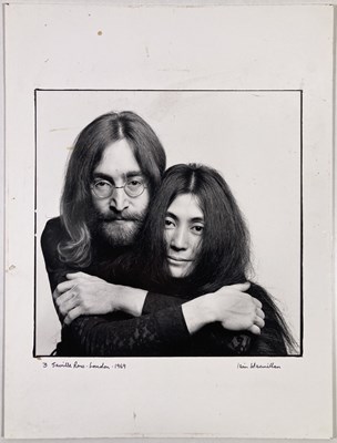 Lot 115 - THE BEATLES - JOHN LENNON / YOKO ONO - SIGNED PRINT BY IAIN MACMILLAN.