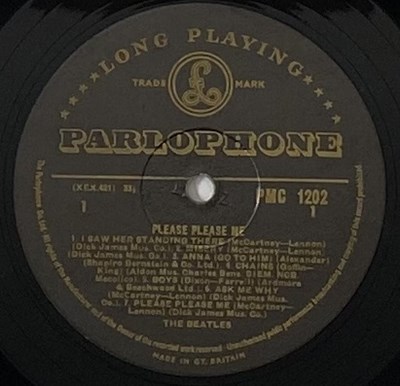 Lot 17 - THE BEATLES - PLEASE PLEASE ME LP (ORIGINAL UK MONO 'BLACK AND GOLD' PRESSING - PMC 1202)