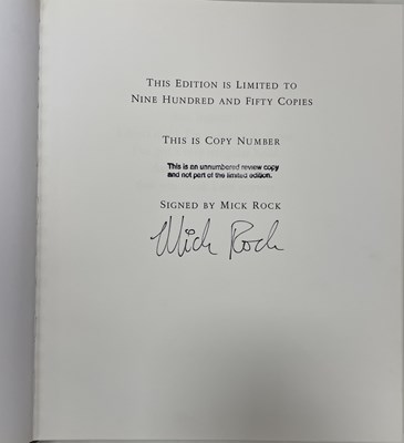 Lot 86 - MICK ROCK - PSYCHEDELIC RENEGADES GENESIS PUBLICATIONS - SYD BARRETT/PINK FLOYD.