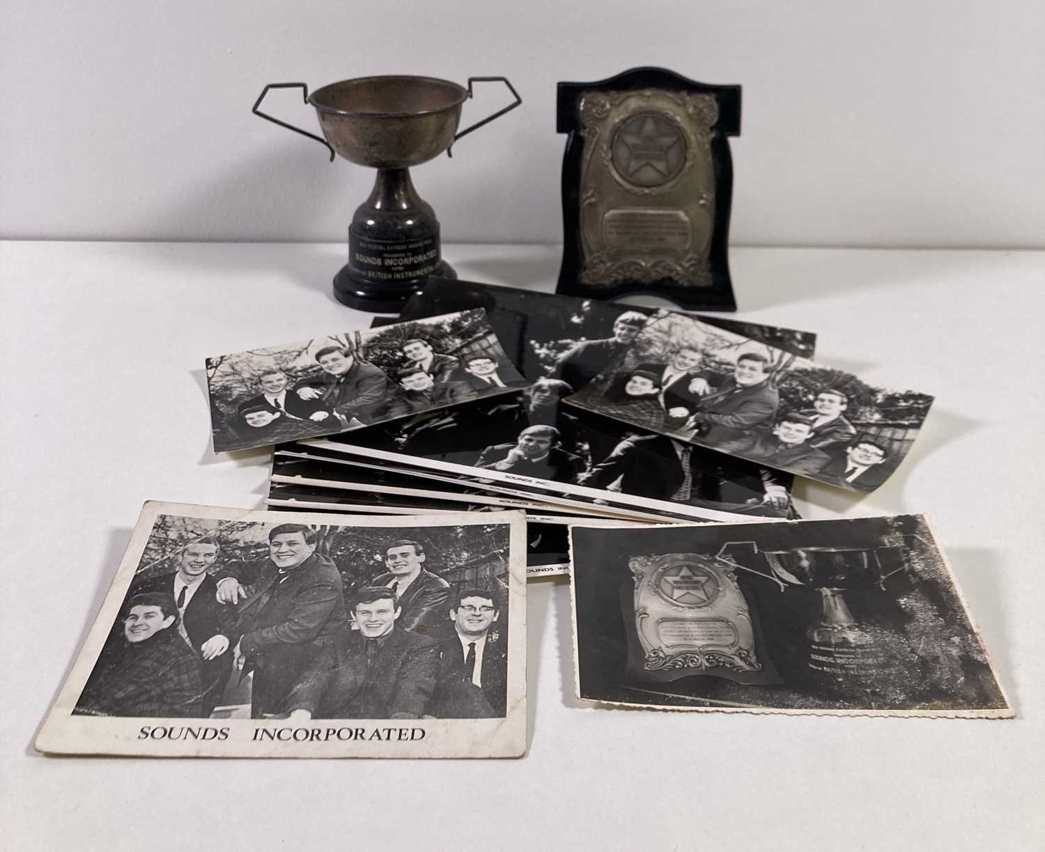 Lot 164 - SOUNDS INCORPORATED - NME AWARD 1964/5.