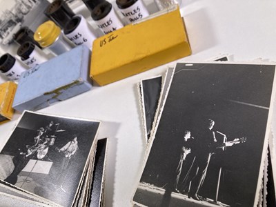 Lot 159 - THE BEATLES - PHOTOGRAPHS AND 296 NEGATIVES WITH COPYRIGHT - UNSEEN SHOTS C 1964/1965.