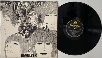 Lot 16 - THE BEATLES - REVOLVER LP (ORIGINAL UK MONO WITHDRAWN MIX)