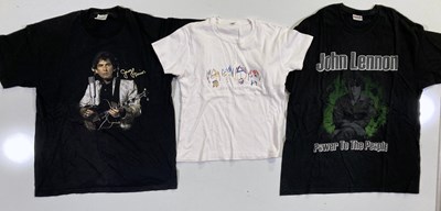 Lot 83 - THE BEATLES-  POSTERS / T-SHIRTS.