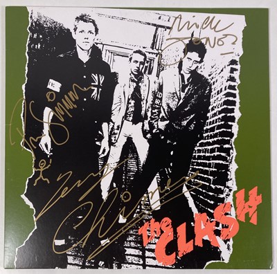 Lot 281 - THE CLASH - AN LP SIGNED BY CHIMES / SIMONON / JONES.