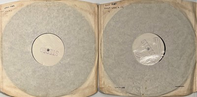 Lot 17 - KEVIN AYERS AND THE WHOLE WORLD - SHOOTING AT THE MOON LP - ORIGINAL UK WHITE LABEL TEST PRESSING (SHSP 4005)