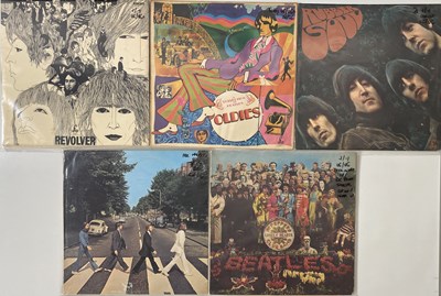 Lot 3 - THE BEATLES - LP PACK (ALL BLACK/ YELLOW PARLOPHONE PRESSINGS)