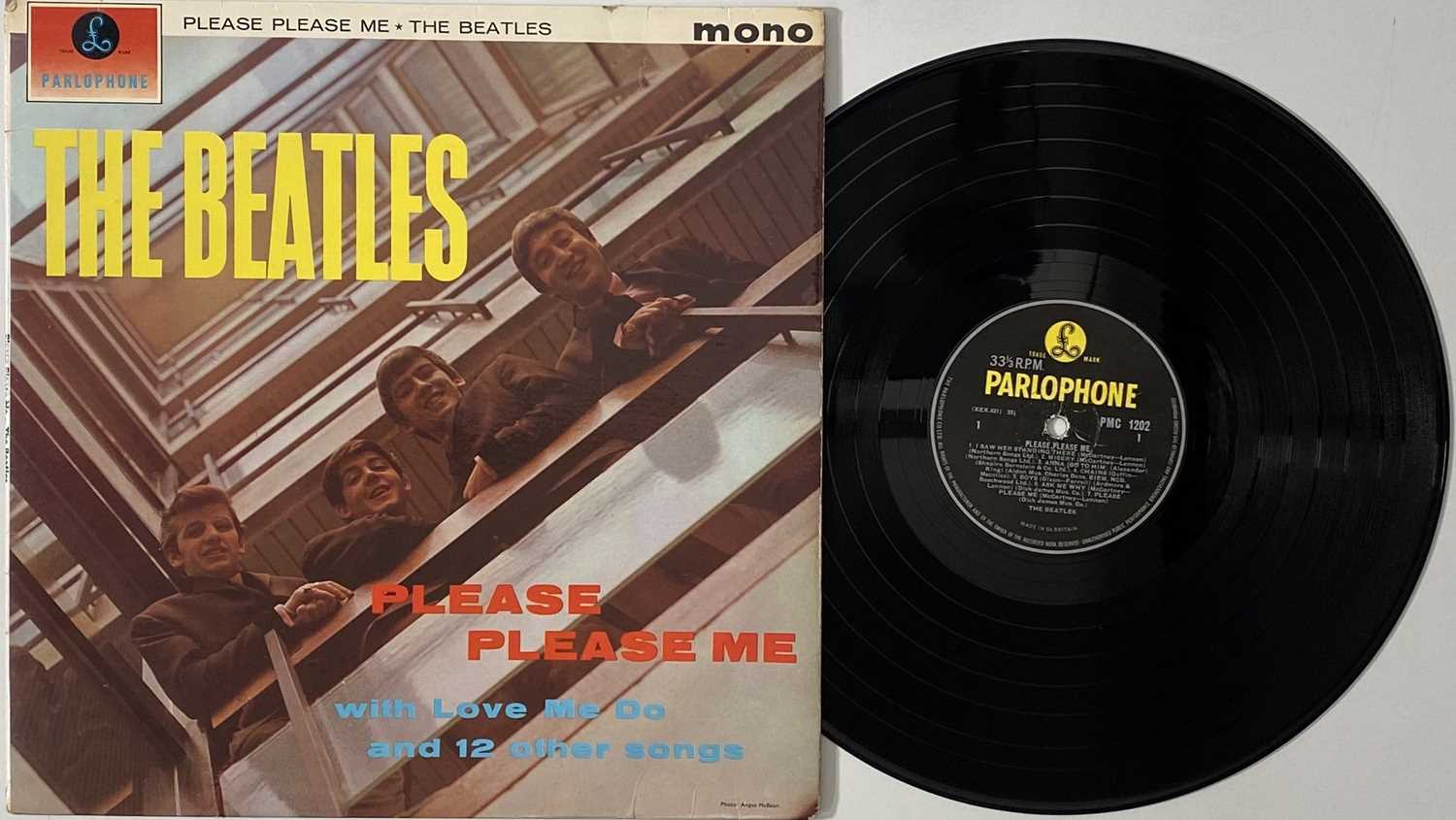 Lot 23 - THE BEATLES - PLEASE PLEASE ME LP (UK MONO THIRD '33 1/3' PRESSING - PMC 1202).