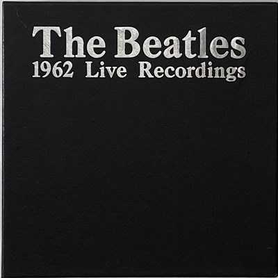 Lot 48 - THE BEATLES - 7" COLLECTION (INC BOX SET)