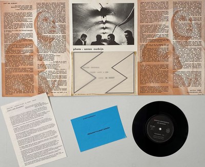Lot 72 - JOY DIVISION - 'SORDIDE SENTIMENTAL' (COMPLETE ORIGINAL RELEASE OF ATMOSPHERE 'LICHT UND BLINDHEIT' - SS 33 002).