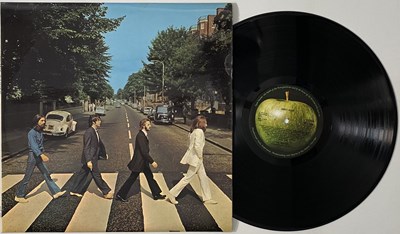 Lot 38 - THE BEATLES - ABBEY ROAD LP (ORIGINAL UK 'MISALIGNED' COPY - PCS 7088).
