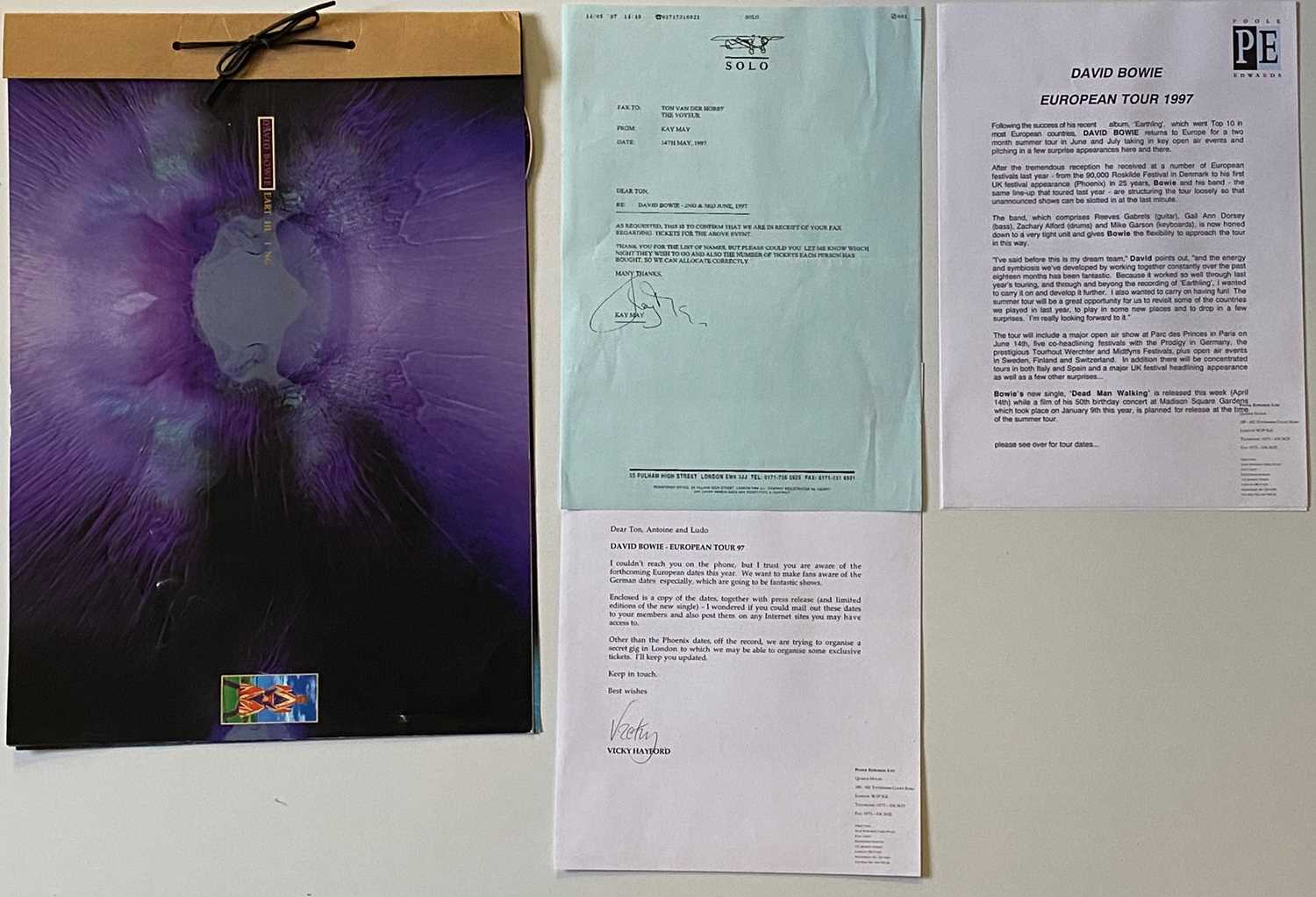 Lot 267 - DAVID BOWIE EARTHLING PRESS KIT WITH CD