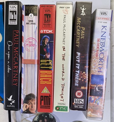 Lot 88 - THE BEATLES - PAUL MCCARTNEY / WINGS SOLO MEMORABILIA.