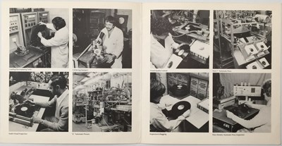 Lot 58 - FIRST BEATLES CHRISTMAS FLEXI - LYNTONE TEST PRESSING 7" (LYN 492)