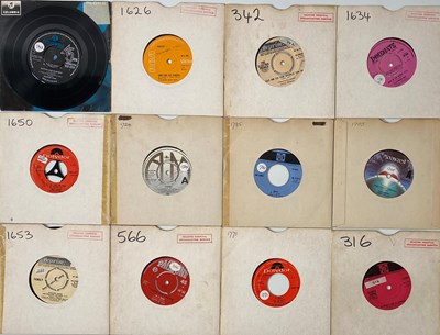 Lot 874 - 60's / 70's - 7" COLLECTION