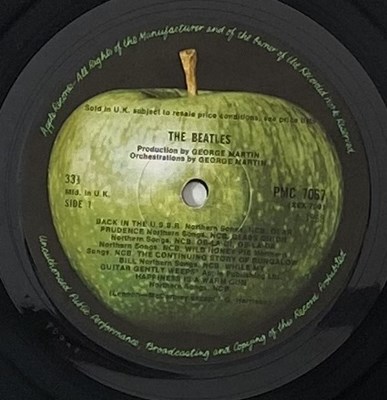 Lot 63 - THE BEATLES - WHITE ALBUM (ORIGINAL UK MONO COPY, PMC 7067/7068, NUMBER 0054434).