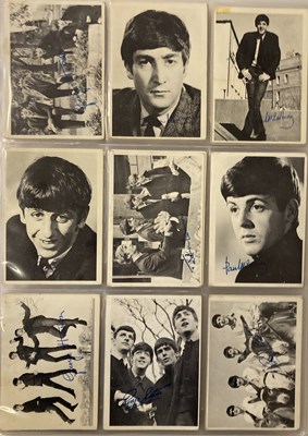 Lot 20 - BEATLES COLLECTORS CARDS AND POSTCARDS.