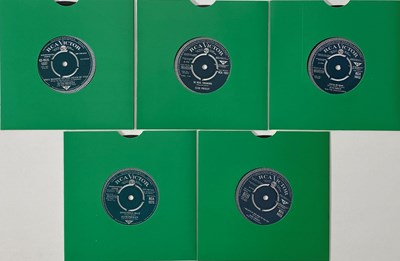 Lot 1040 - ELVIS PRESLEY - UK 7" RCA DEMOS PACK