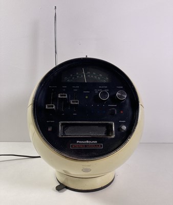 Lot 14 - PRINZSOUND "SPACEBALL" SM8 STEREO MODULE 8-TRACK AM/FM RADIO.