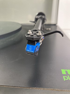 Lot 16 - REGA PLANAR 2 TURNTABLE.