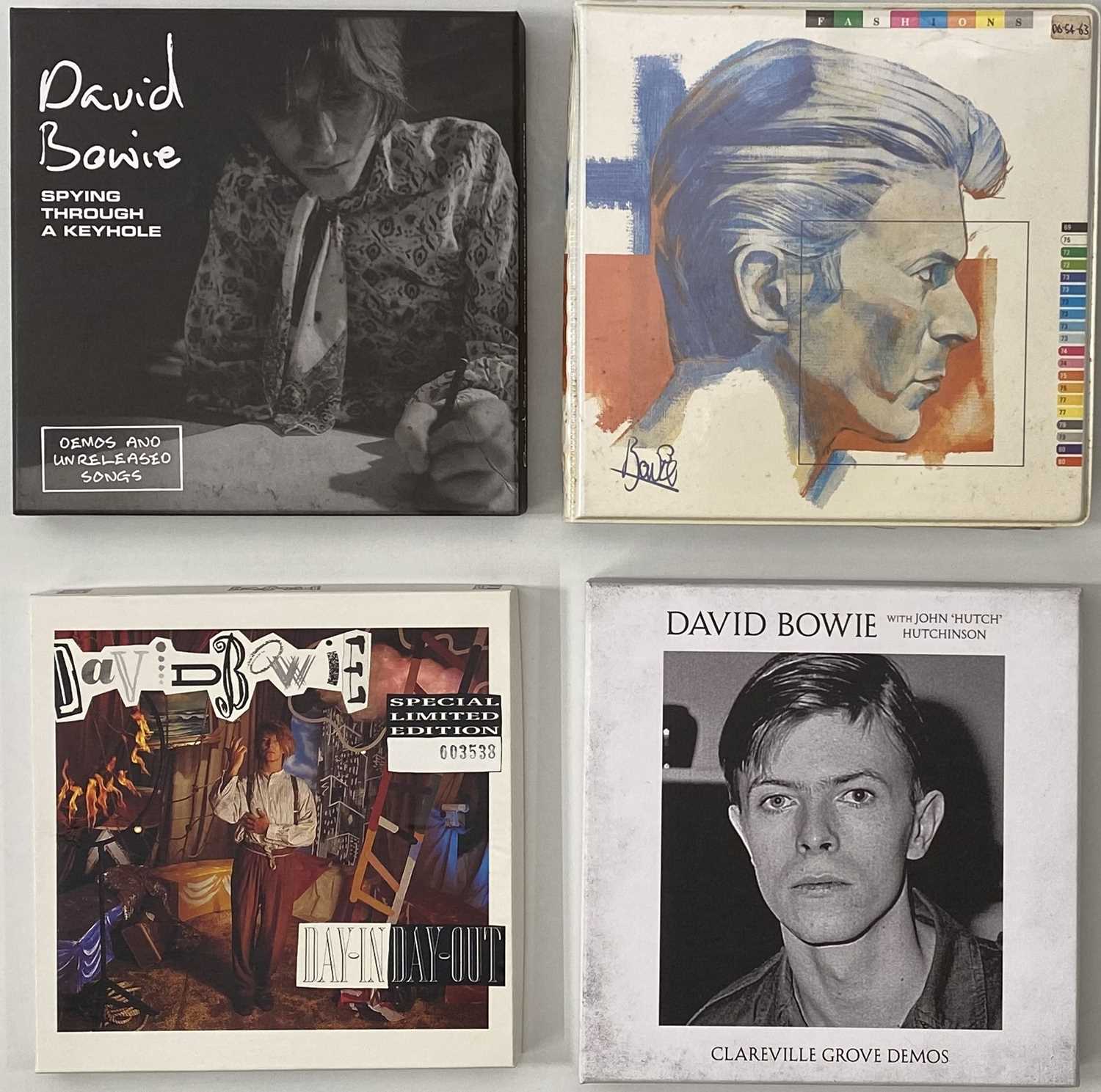 Lot 1158 - DAVID BOWIE - 7" BOX SETS