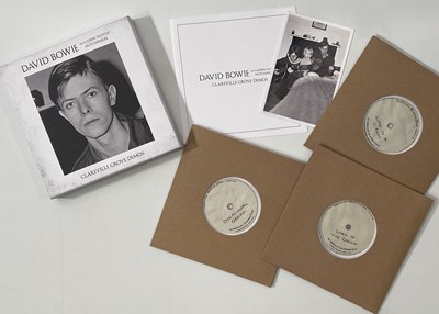 Lot 1158 - DAVID BOWIE - 7" BOX SETS
