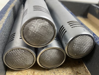Lot 39 - STRAWBERRY STUDIOS - STRAWBERRY RENTALS COLLECTION - FOUR CALREC CM654 MICROPHONES.
