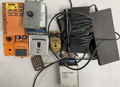 Lot 50 - STRAWBERRY STUDIOS - STRAWBERRY RENTALS COLLECTION - PEDALS INC TRACE ELLIOT / BOSS DISTORTION.