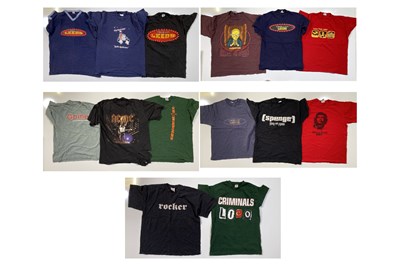 Lot 386 - PUNK / INDIE / C 2000S MUSIC CLOTHING.