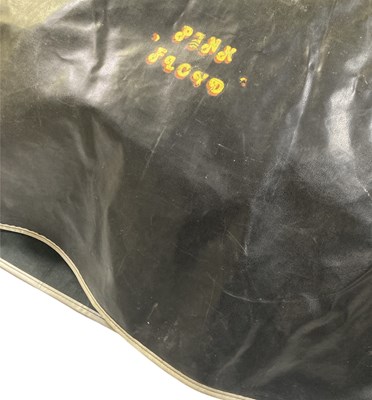 Lot 59 - PINK FLOYD - AMPLIFIER COVER FROM STRAWBERRY STUDIOS WITH 'PINK FLOYD' PRINTING.