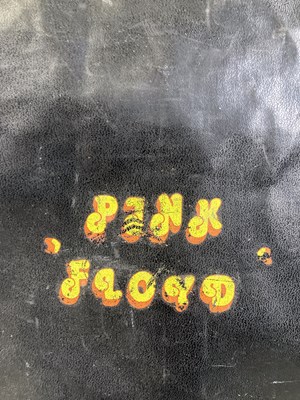 Lot 59 - PINK FLOYD - AMPLIFIER COVER FROM STRAWBERRY STUDIOS WITH 'PINK FLOYD' PRINTING.