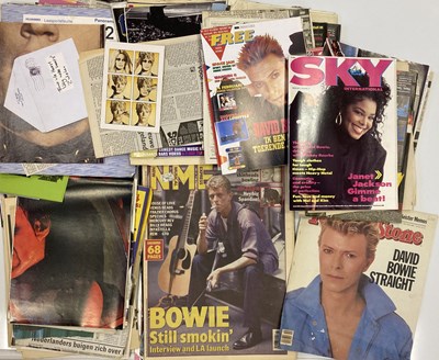 Lot 313 - DAVID BOWIE MAGAZINE ARCHIVE