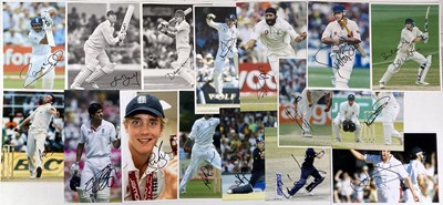 Lot 52 - SPORTING MEMORABILIA - CRICKET STARS - SIGNED PHOTOGRAPHS.
