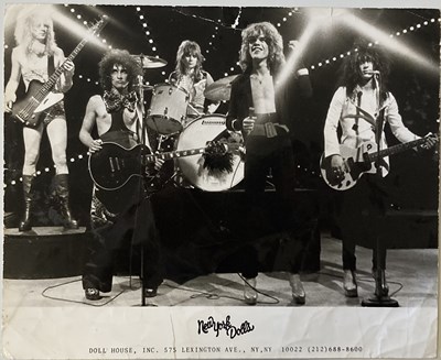Lot 272 - NEW YORK DOLLS ORIGINAL PROMOTIONAL PHOTO