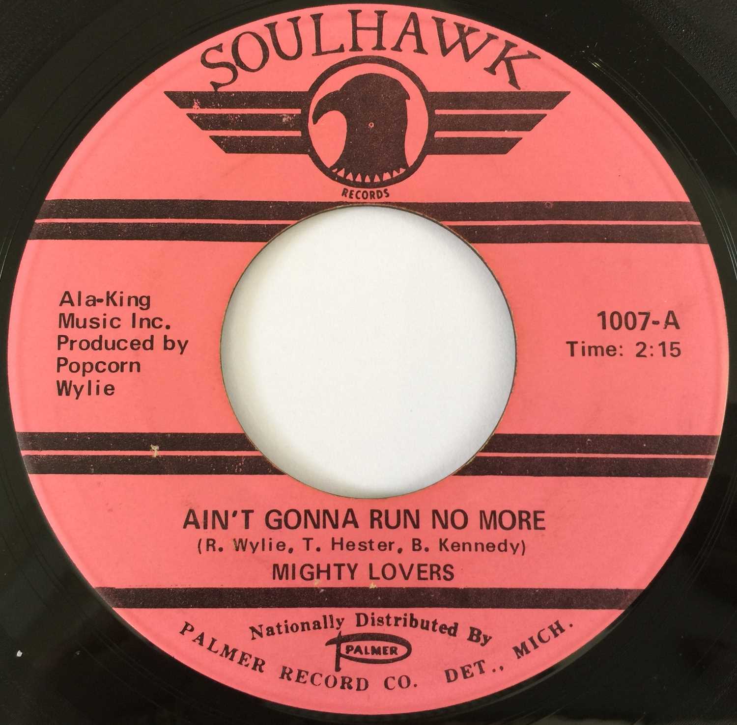 Lot 35 - MIGHTY LOVERS - AIN'T GONNA RUN NO MORE/ (SHE KEEPS) DRIVING ME OUT OF MY MIND 7" (US SOUL - SOULHAWK 1007)
