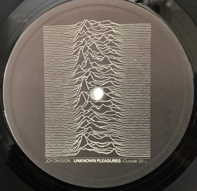Lot 289 - JOY DIVISION - UNKNOWN PLEASURES LP (ORIGINAL UK 'TRANSLUCENT RED' COPY - FACT 10)