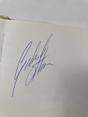 Lot 46 - MANCHESTER UNITED - SIGNED MEMORABILIA.