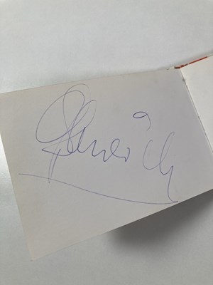 Lot 46 - MANCHESTER UNITED - SIGNED MEMORABILIA.
