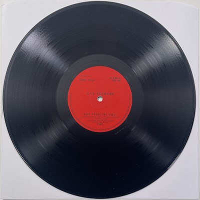 Lot 204 - DARK - DARK ROUND THE EDGES LP (ORIGINAL 1972 SELF-RELEASED COPY - BLACK/WHITE SINGLE SLEEVE - S.I.S. RECORDS SR 0102S) INCLUDES LYRIC BOOKLET